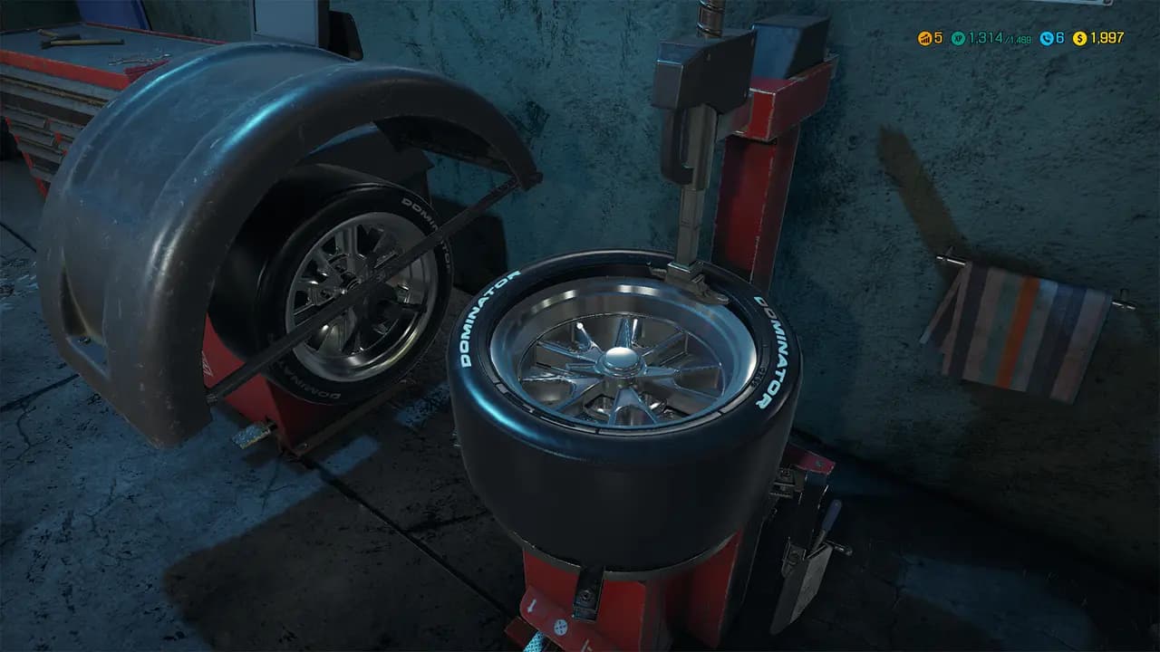 Car Mechanic Simulator 2018-ის სათამაშო კადრი თამაშის მიმდინარეობისას.
